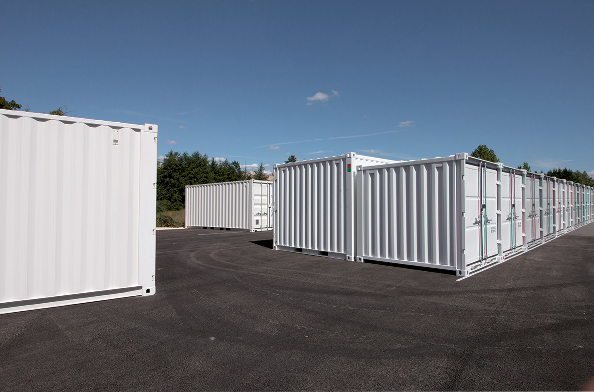 Rangers de container de stockage sur site sécurisé aire box angouleme